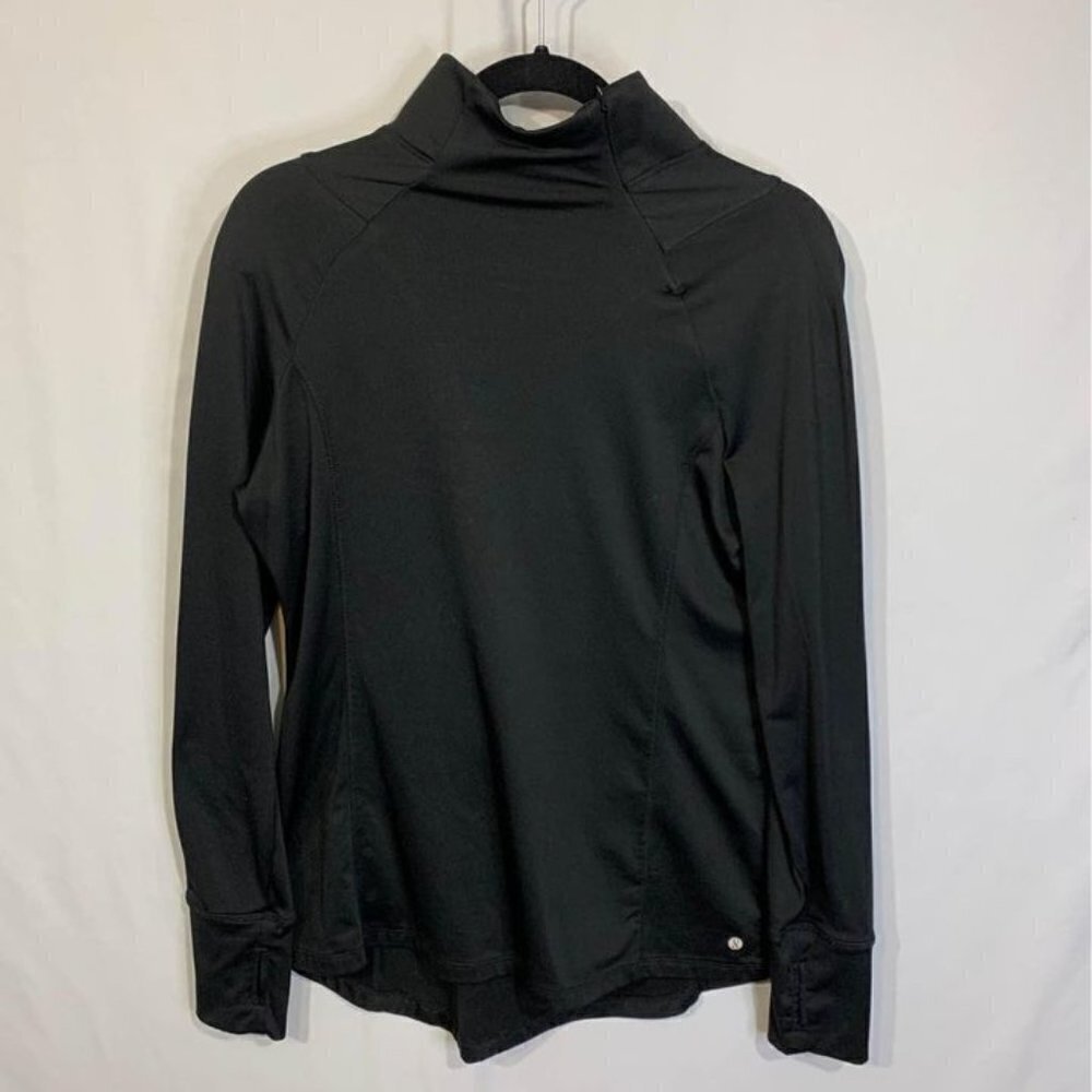 Woman’s running/athleisure layer. Black size large. Zipper mock neck. Ne…